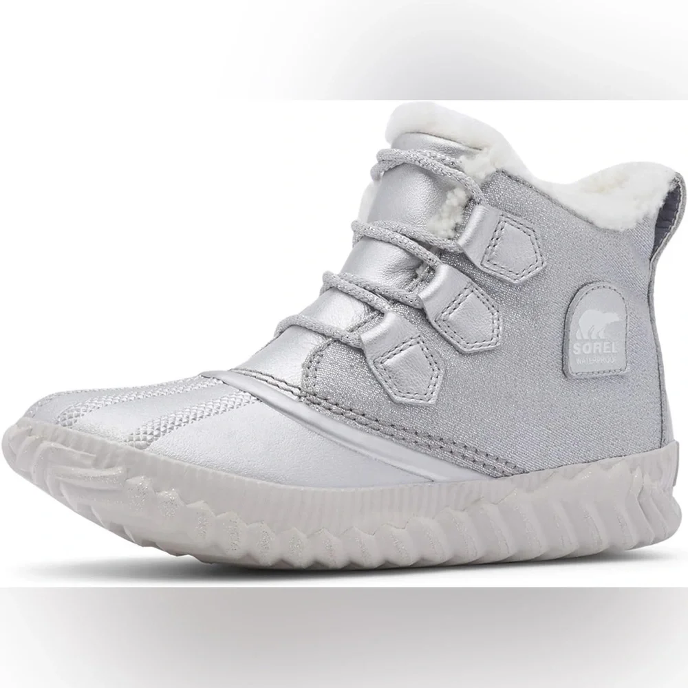 Disney X Sorel Women's Out N About Frozen 2 Shearling Boots